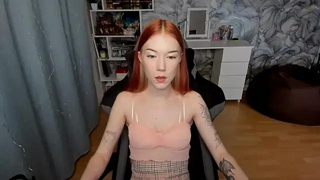 litl_Mia — Freechat on StripChat