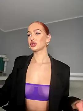LittleFox___ — Spank ass x20make it red