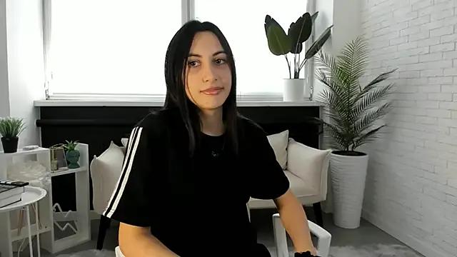 LizFall — show boobs + pinch nipples