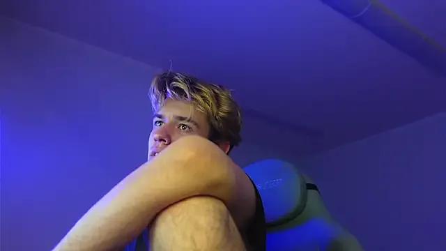 Logan_Fraser — pay my rent ;D