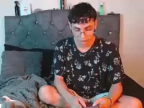logan_willyams_ — cum in face