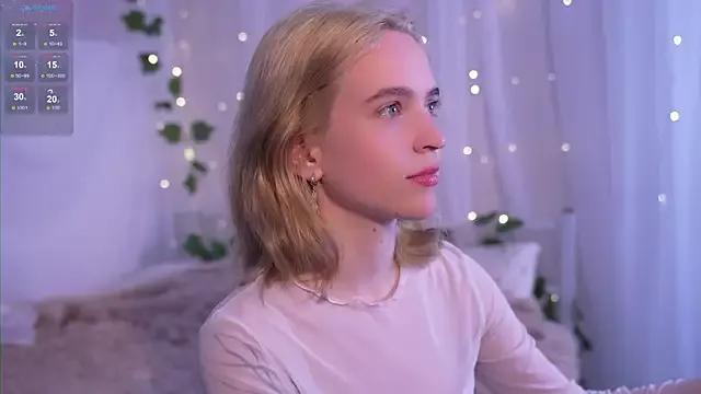 lolly_pie on StripChat 
