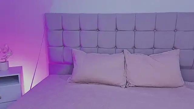 lorainjhonson — Deep throat tease