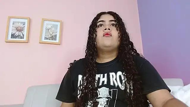 lourdes_moon22 — MY PUSSY CLOSE