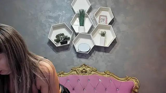 LovellyKarla — Lush is ON  fav vibe/11/33/55/77/10