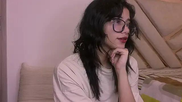 Lovely-allys — Spank my ass until make it red