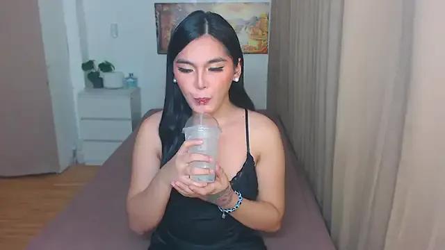 Lovely_jassy — GET NAKED JASSY