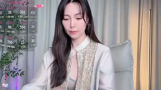 Freechat Lucy-cici on StripChat