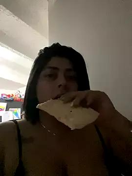 Freechat lucy26_ on StripChat