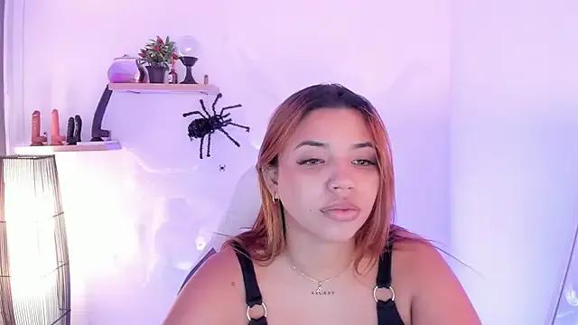 Freechat Lucy_Strong on StripChat