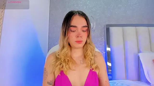 Freechat Lucy_Vega on StripChat