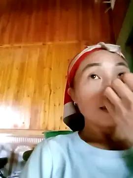 Freechat lucybaby00 on StripChat