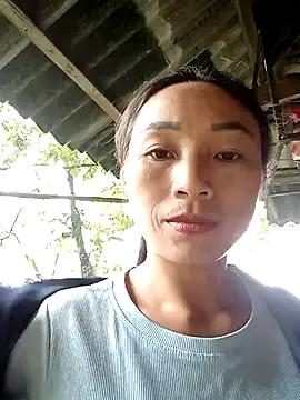 Freechat lucybaby00 on StripChat