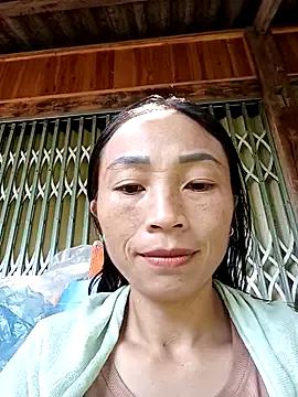 Freechat lucybaby00 on StripChat