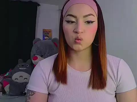 Freechat lucycherry__ on StripChat