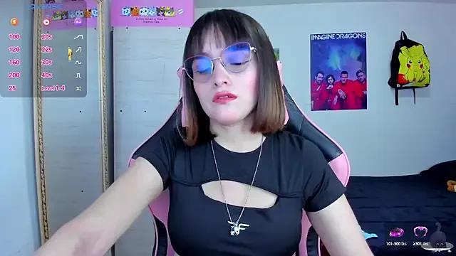 Freechat Lucyy-hess on StripChat