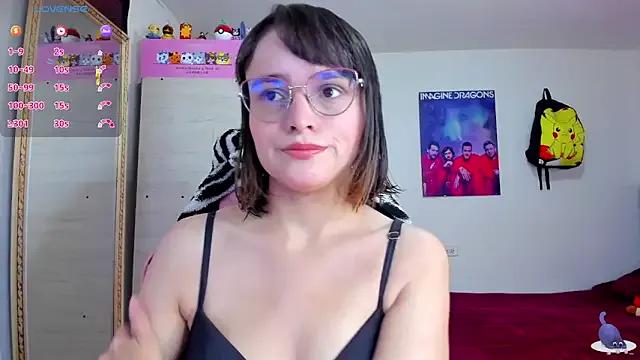 Freechat Lucyy-hess on StripChat