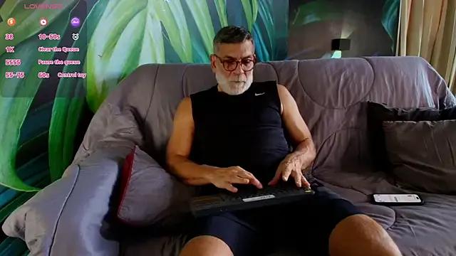 Freechat LukeCrews on StripChat