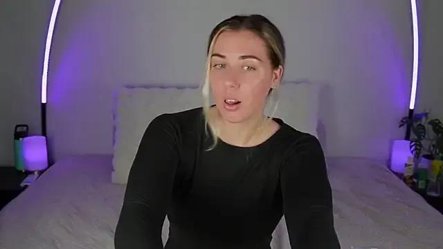 StripChat Lulu_berkeley is Private Lulu_berkeley — oil ass