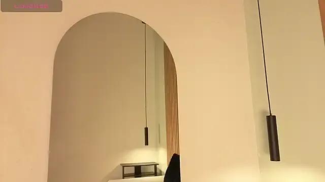 lulu_wonder — Oiled feet