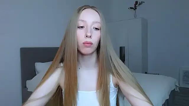 Freechat Luna_insniity on StripChat