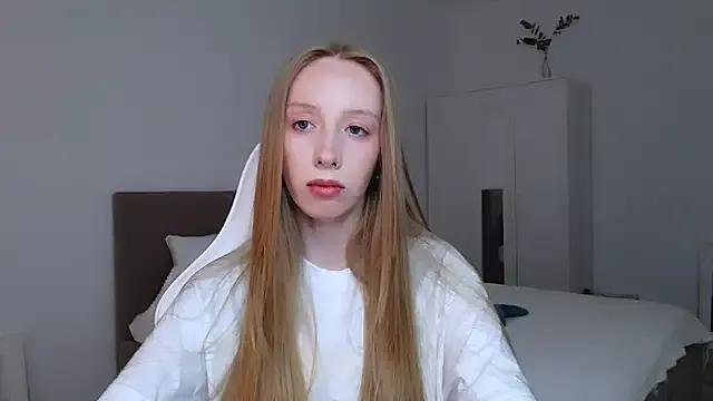 Freechat Luna_insniity on StripChat