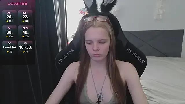 Freechat Luna_Navy on StripChat