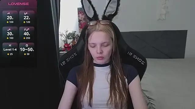 Freechat Luna_Navy on StripChat