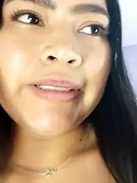 Freechat LunaaRosse on StripChat