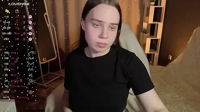 LunaDreeam — topless 5 minutes