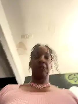 Freechat LunalustycumslutPornstar on StripChat
