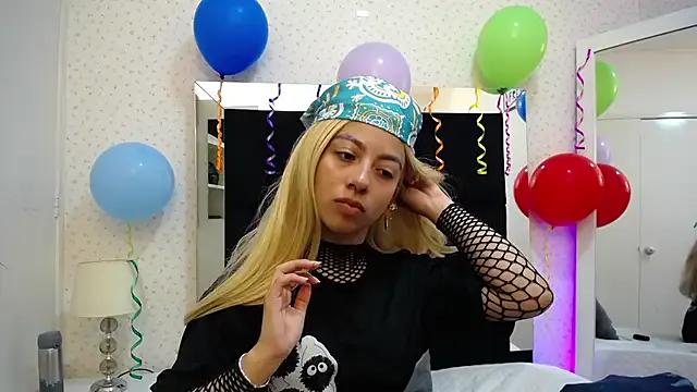 LunaRichy_ — Spank my ass x3