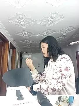 LunaTeenx69 — Boobs out + cream + pinch nipples hard