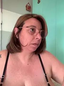 StripChat LupitaHaze is Freechat LupitaHaze — Dildo + vibrador