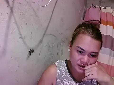 lusty_babe25 — LOVE TO WET :)