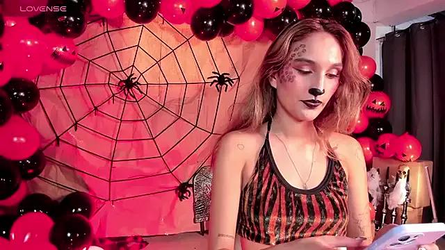 Lya_montoya — Lingerie dance + Rub Tits + Kiss 