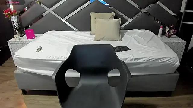 LyaScott — Show and spit Pussy 