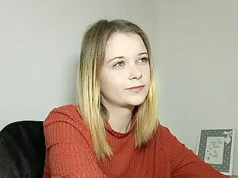 LydiaYoung — SEXY TEASE IN PVT