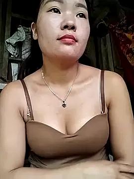 Freechat lylylove on StripChat