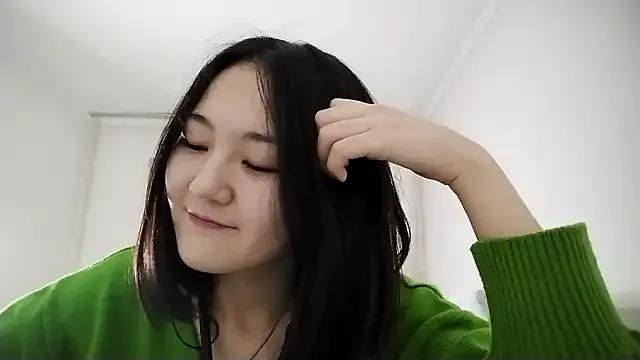 Lyndasilk — Light dance <3