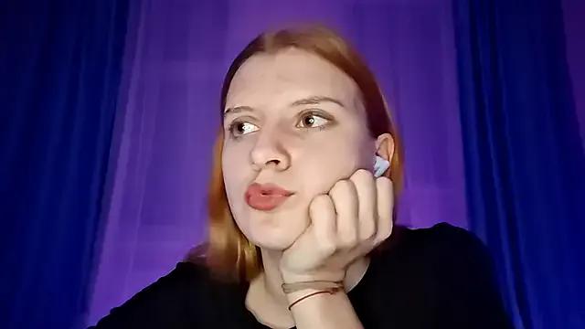 LynteriLain — show tongue