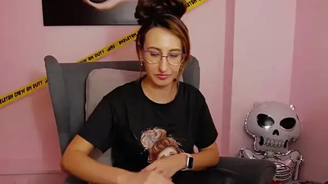 StripChat LysAd is Freechat LysAd — dress off