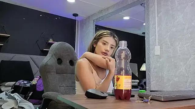 lysaryse2 — public masturbation