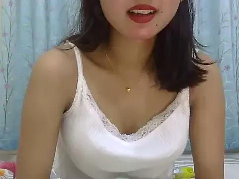 Maaaya_Pari on StripChat 