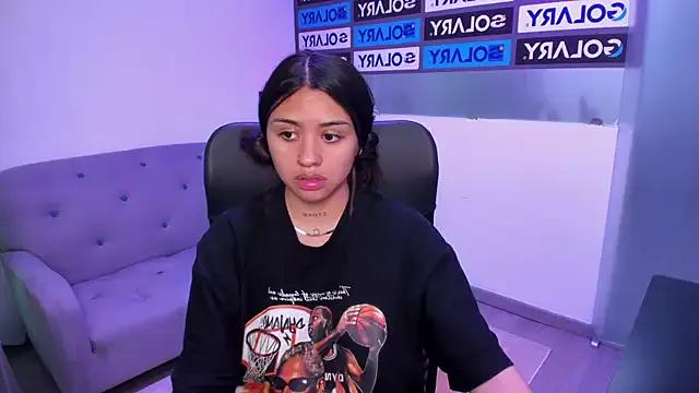 Maddiee_Jackson — show dildo pussy