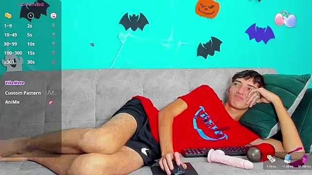 Maikol_Ortiz — let's get naked