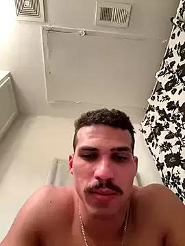 Maikolsalami2 — Full naked 