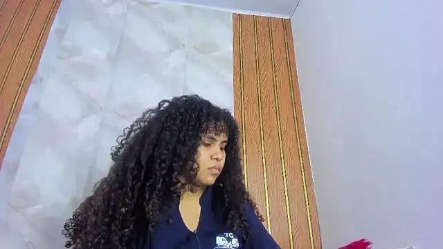 Freechat makena18 on StripChat