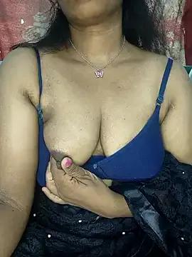 Malluivaniya — Pussy flash