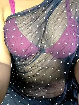 Malluvibez — Oily boobies